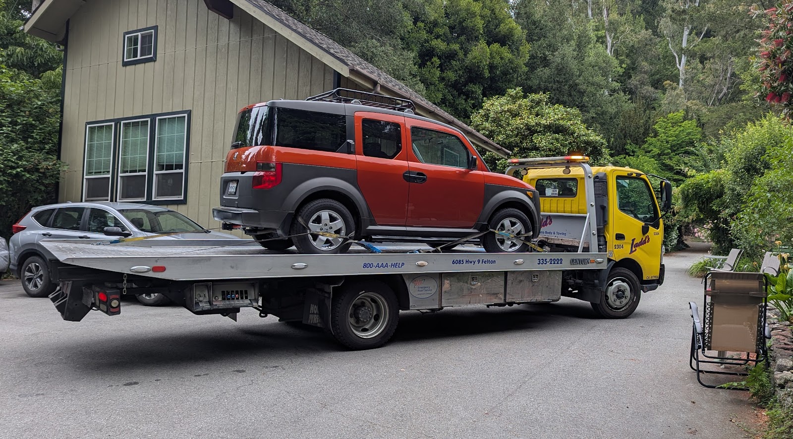 Pickup day — an Element coming in on the flatbed