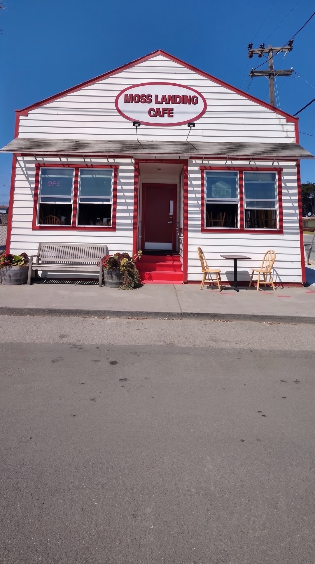 the Moss Landing Café storefront